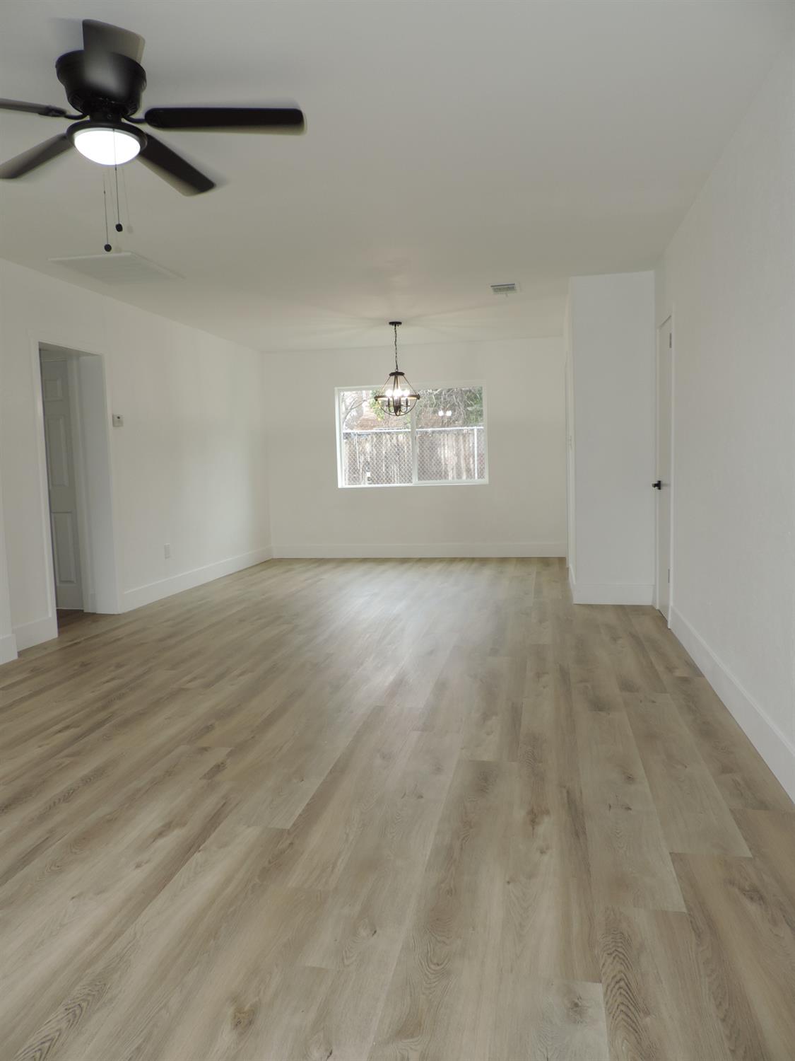 3777 E OLIVE Ave, Fresno, CA 93702