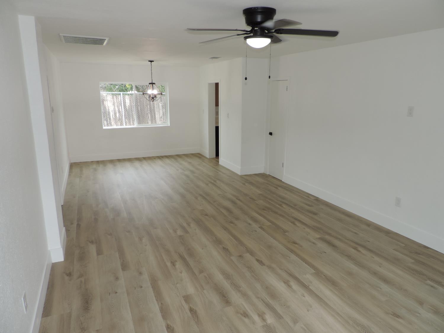 3777 E OLIVE Ave, Fresno, CA 93702