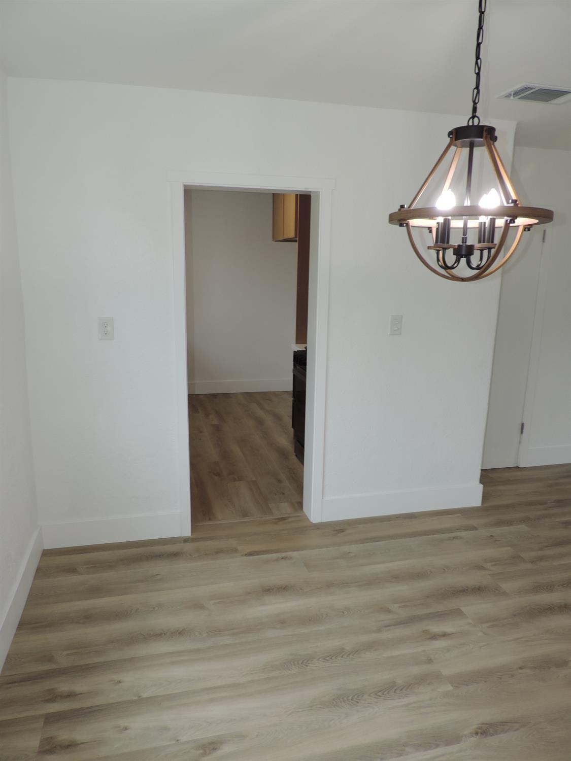 3777 E OLIVE Ave, Fresno, CA 93702