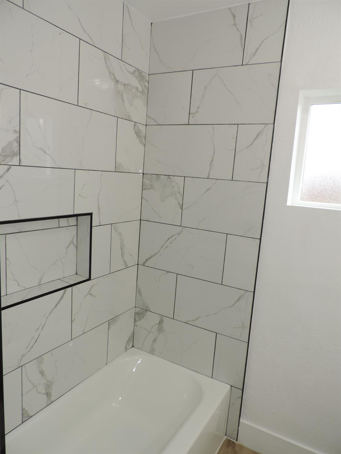 3777 E OLIVE Ave, Fresno, CA 93702