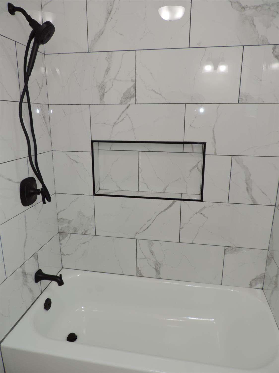 3777 E OLIVE Ave, Fresno, CA 93702