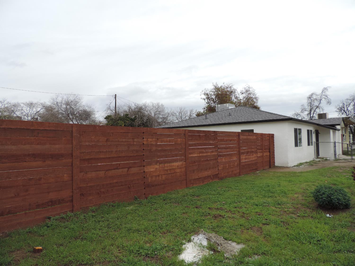 3777 E OLIVE Ave, Fresno, CA 93702