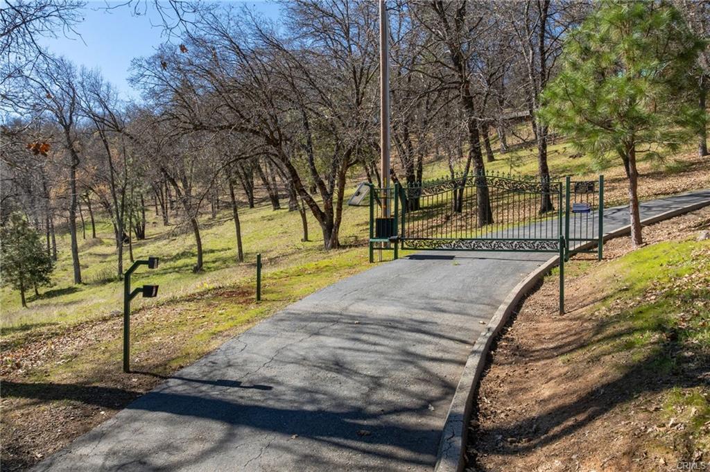 52815 Timberview Rd, North Fork, CA 93643