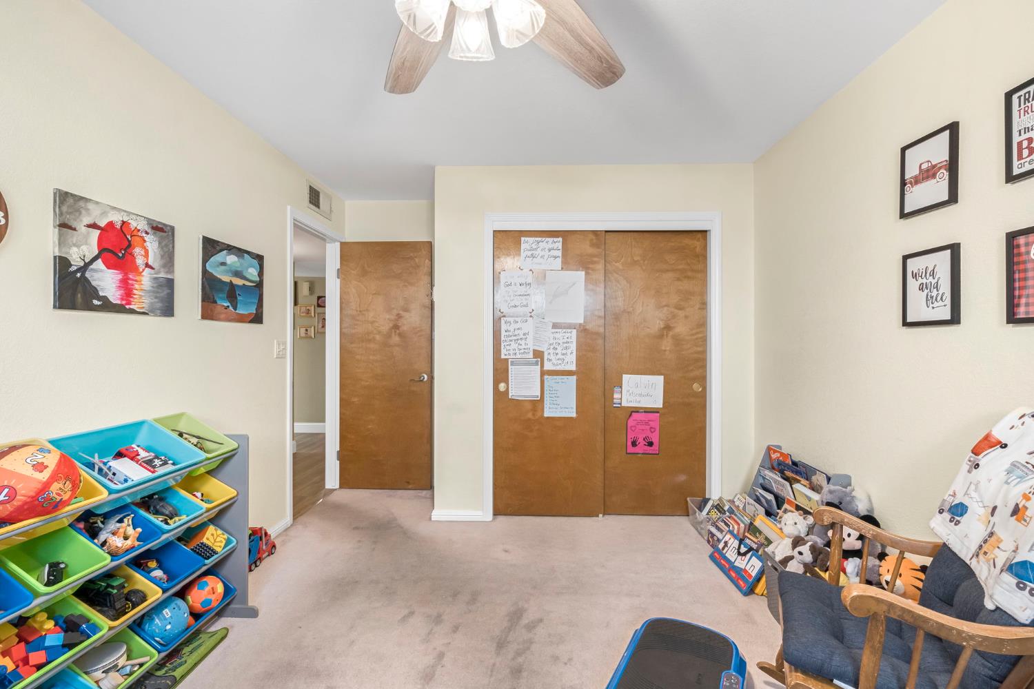 6156 N Constance Ave, Fresno, CA 93722