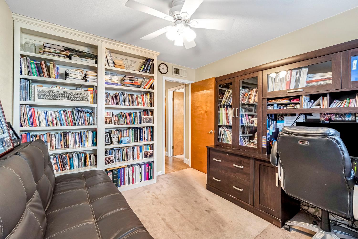 6156 N Constance Ave, Fresno, CA 93722