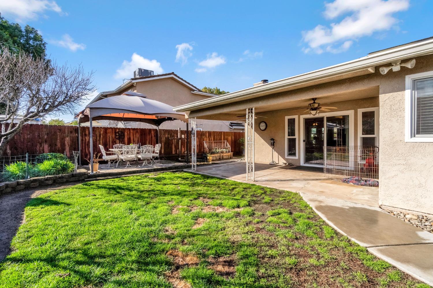 6156 N Constance Ave, Fresno, CA 93722