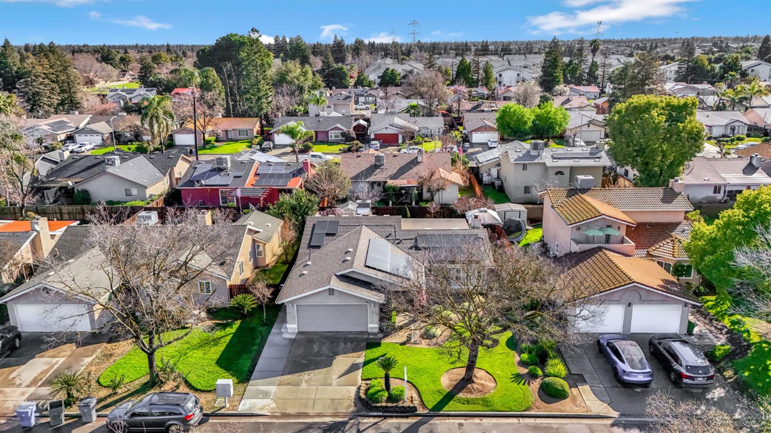 6156 N Constance Ave, Fresno, CA 93722