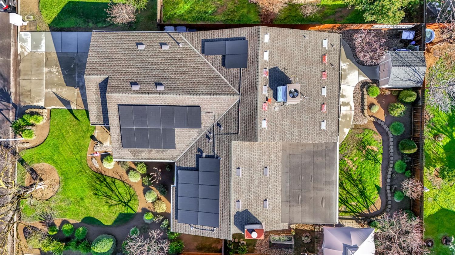 6156 N Constance Ave, Fresno, CA 93722