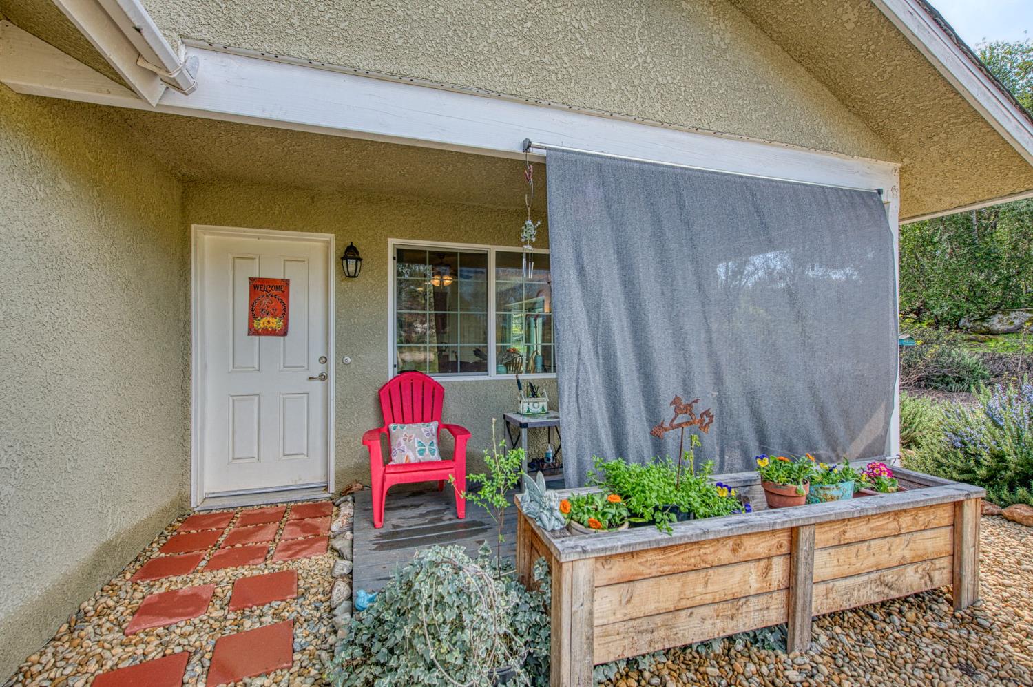 4853 Daffodil Dr, Mariposa, CA 95338