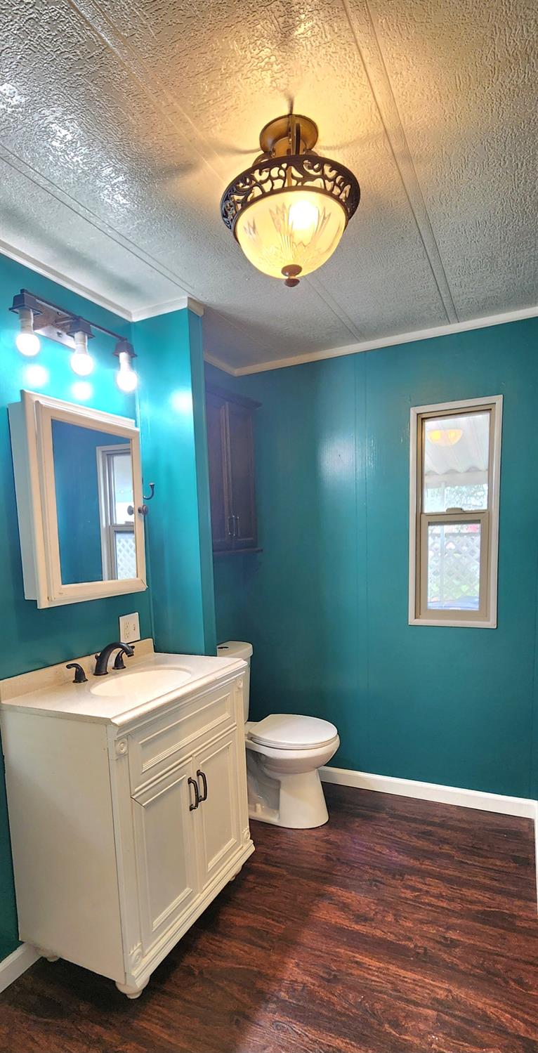 1300 W Olson Ave #179, Reedley, CA 93654