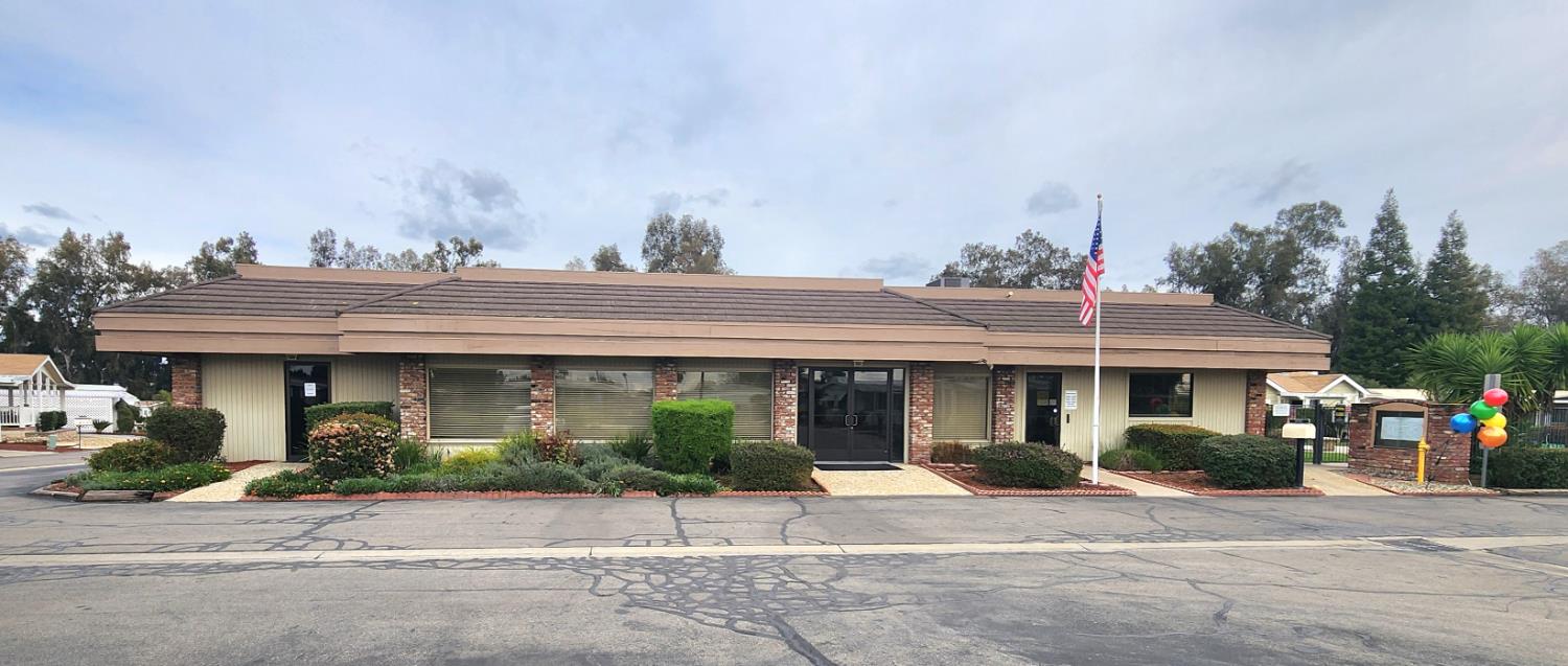 1300 W Olson Ave #179, Reedley, CA 93654