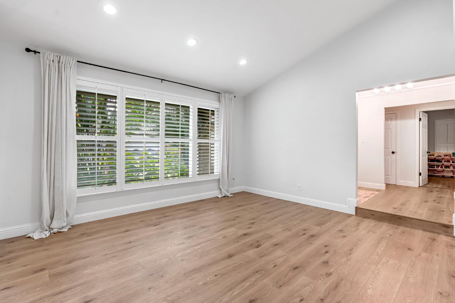 344 E Avante Ave, Fresno, CA 93720