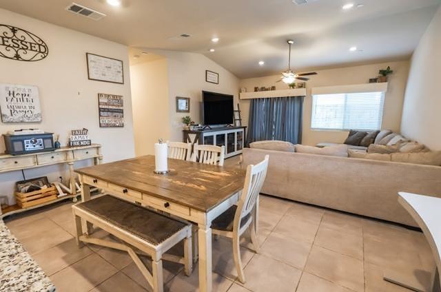 6978 E Fedora Ave, Fresno, CA 93727