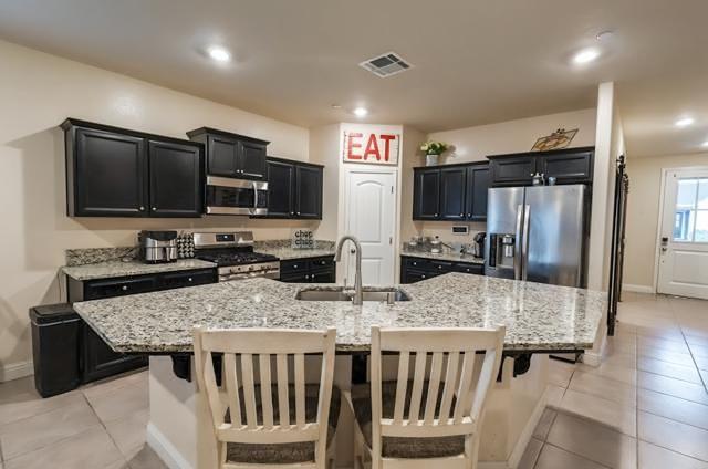 6978 E Fedora Ave, Fresno, CA 93727