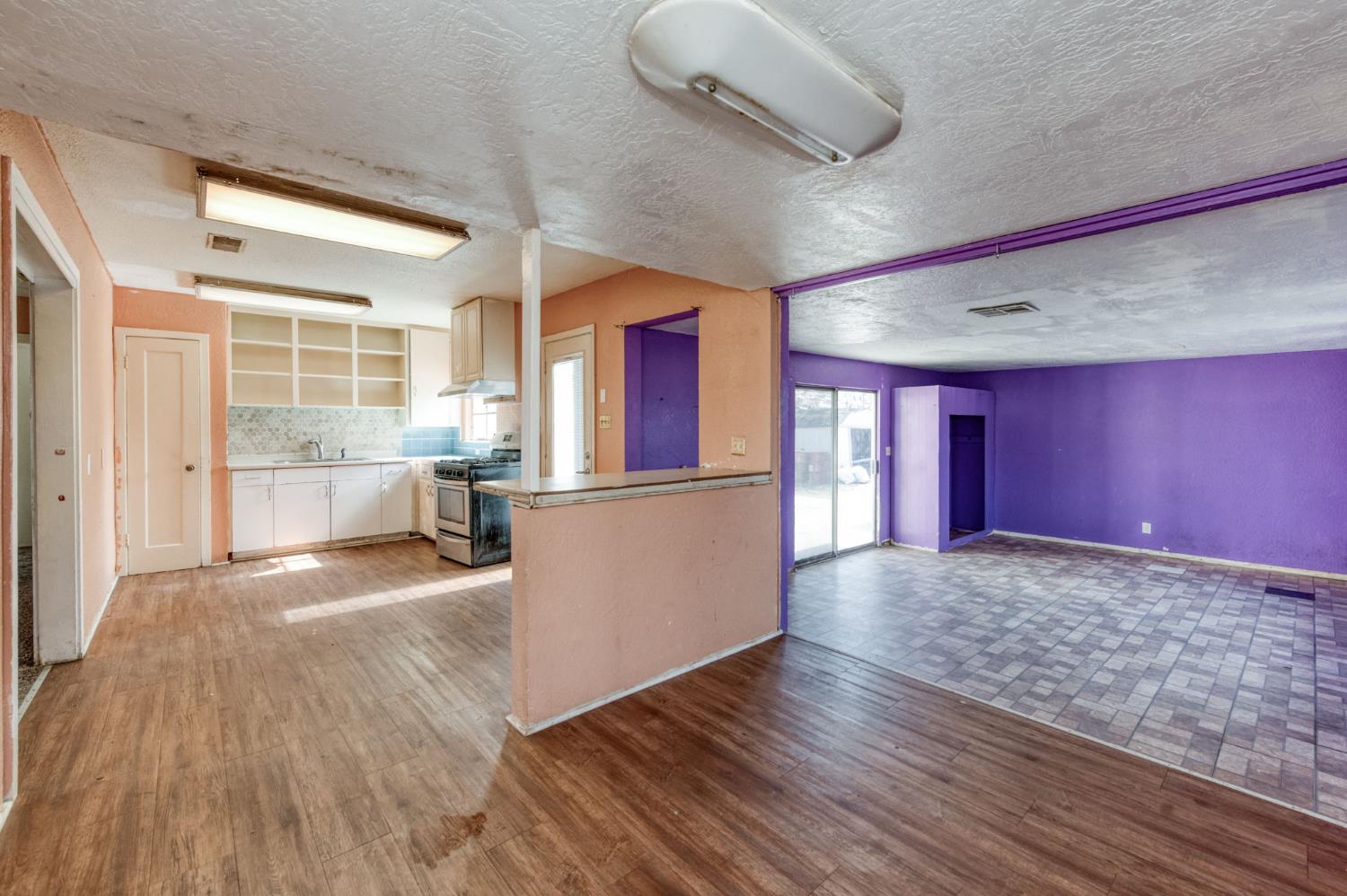 122 E Eden Ave, Fresno, CA 93706