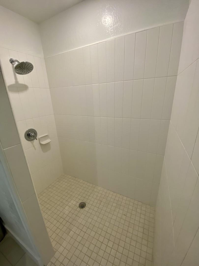 2829 E Tamarind Dr, Fresno, CA 93730