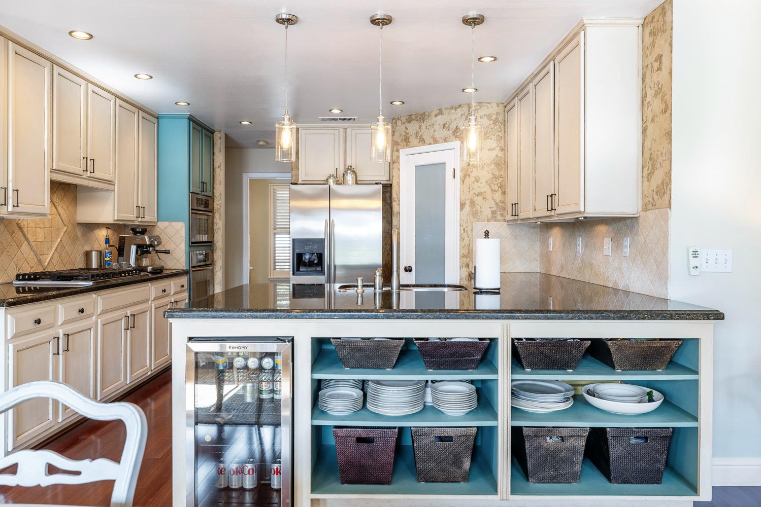 1754 Decatur Ave, Clovis, CA 93611