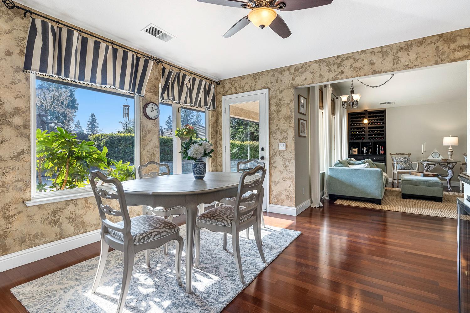 1754 Decatur Ave, Clovis, CA 93611