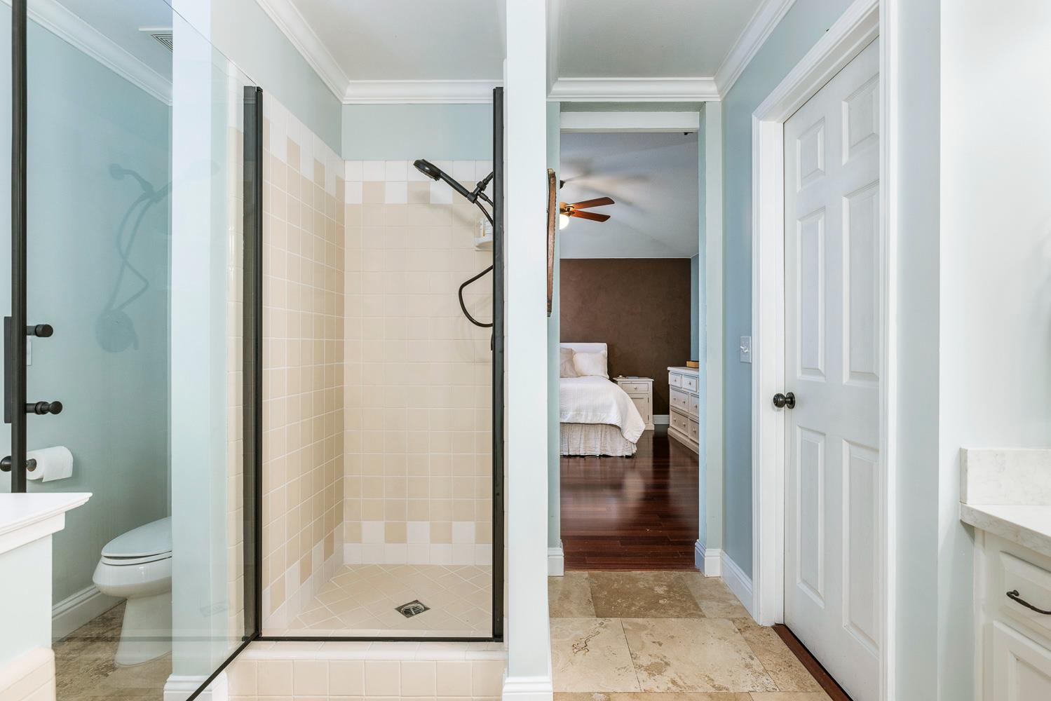 1754 Decatur Ave, Clovis, CA 93611