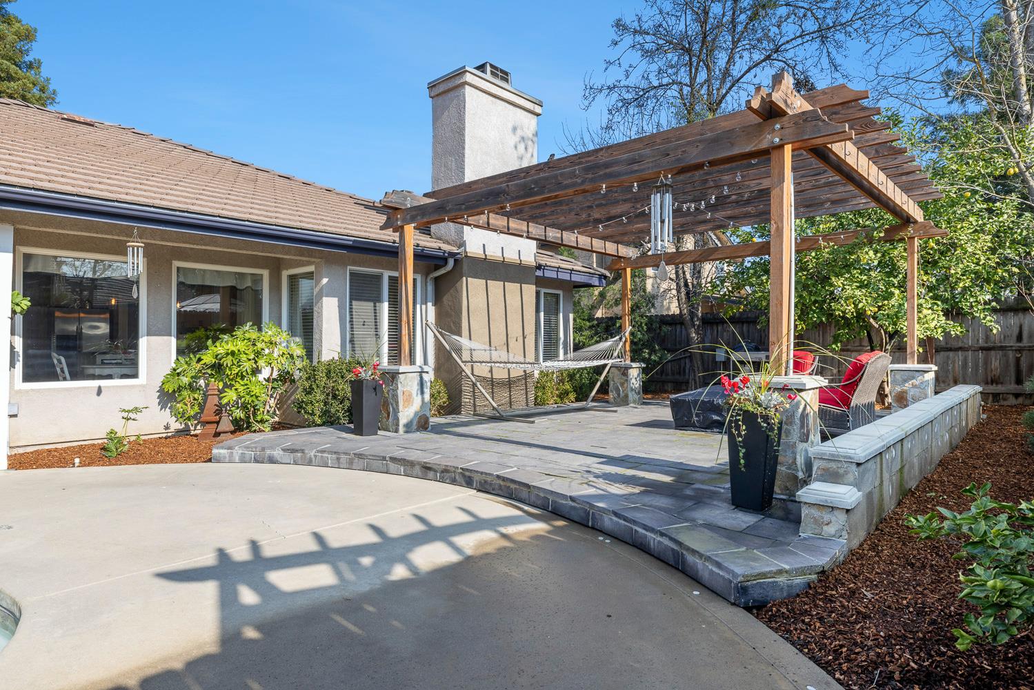 1754 Decatur Ave, Clovis, CA 93611