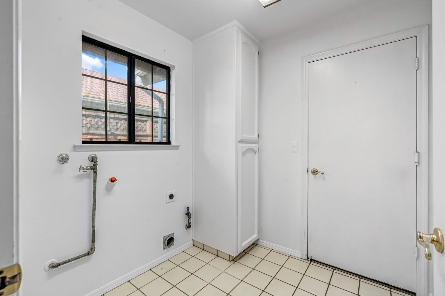 1229 W Bullard Ave #103, Fresno, CA 93711