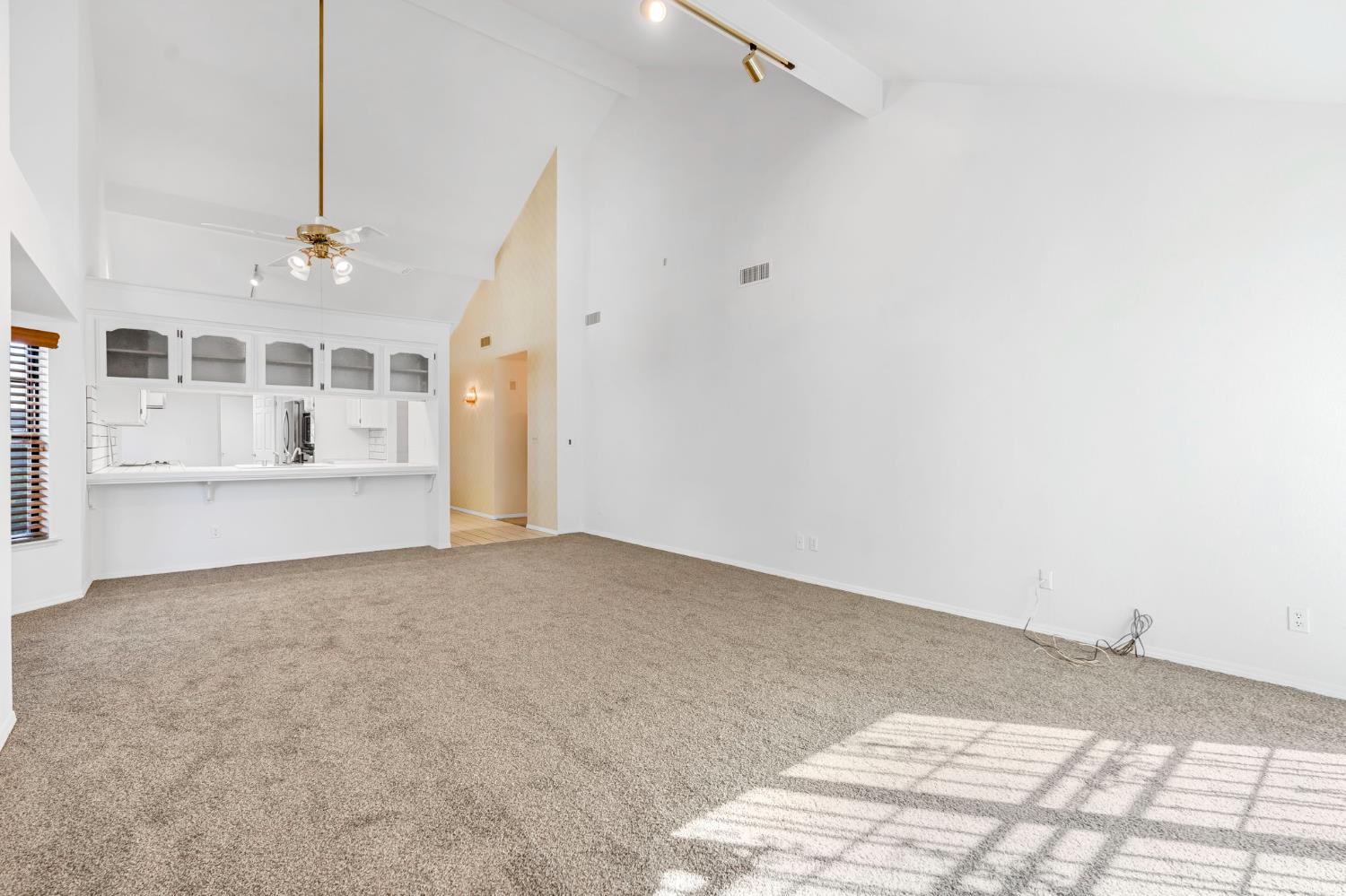 1229 W Bullard Ave #103, Fresno, CA 93711