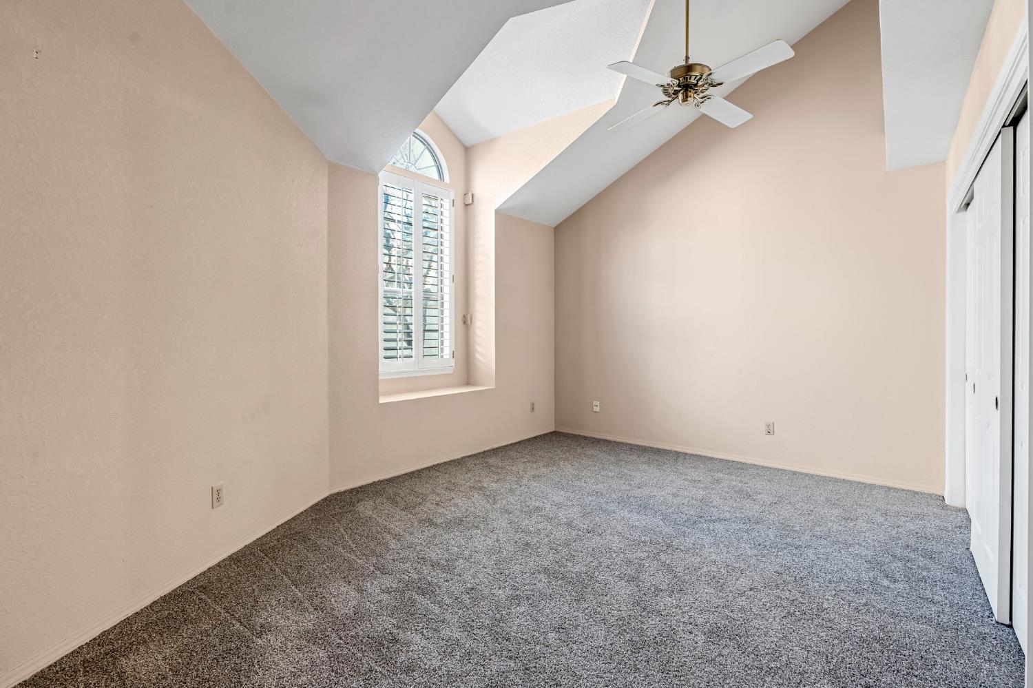 1229 W Bullard Ave #103, Fresno, CA 93711