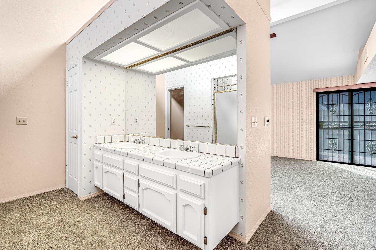 1229 W Bullard Ave #103, Fresno, CA 93711