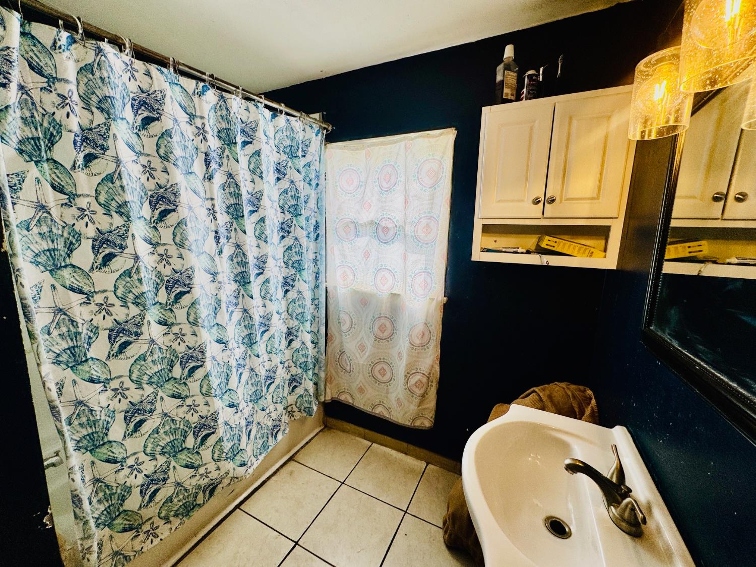 1807 Shamrock Way, Bakersfield, CA 93304