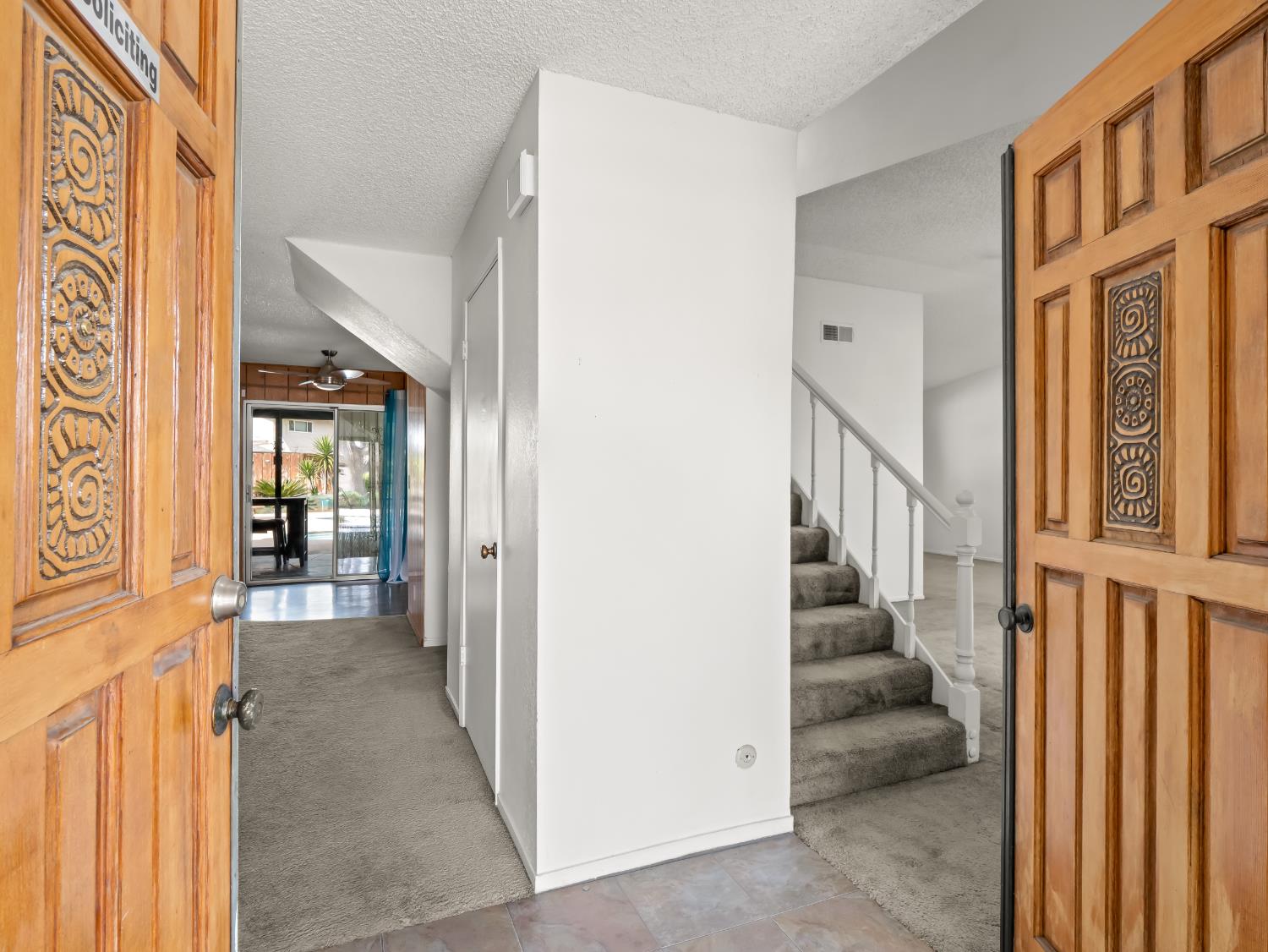 5197 E Hamilton Ave, Fresno, CA 93727