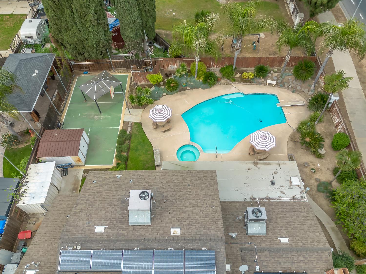 5197 E Hamilton Ave, Fresno, CA 93727