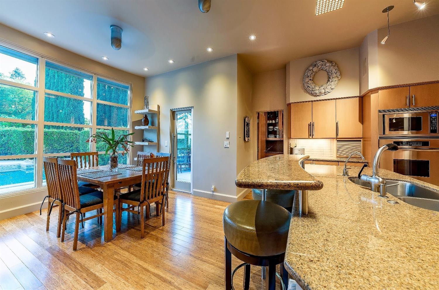 12950 N Willow Ave, Clovis, CA 93619