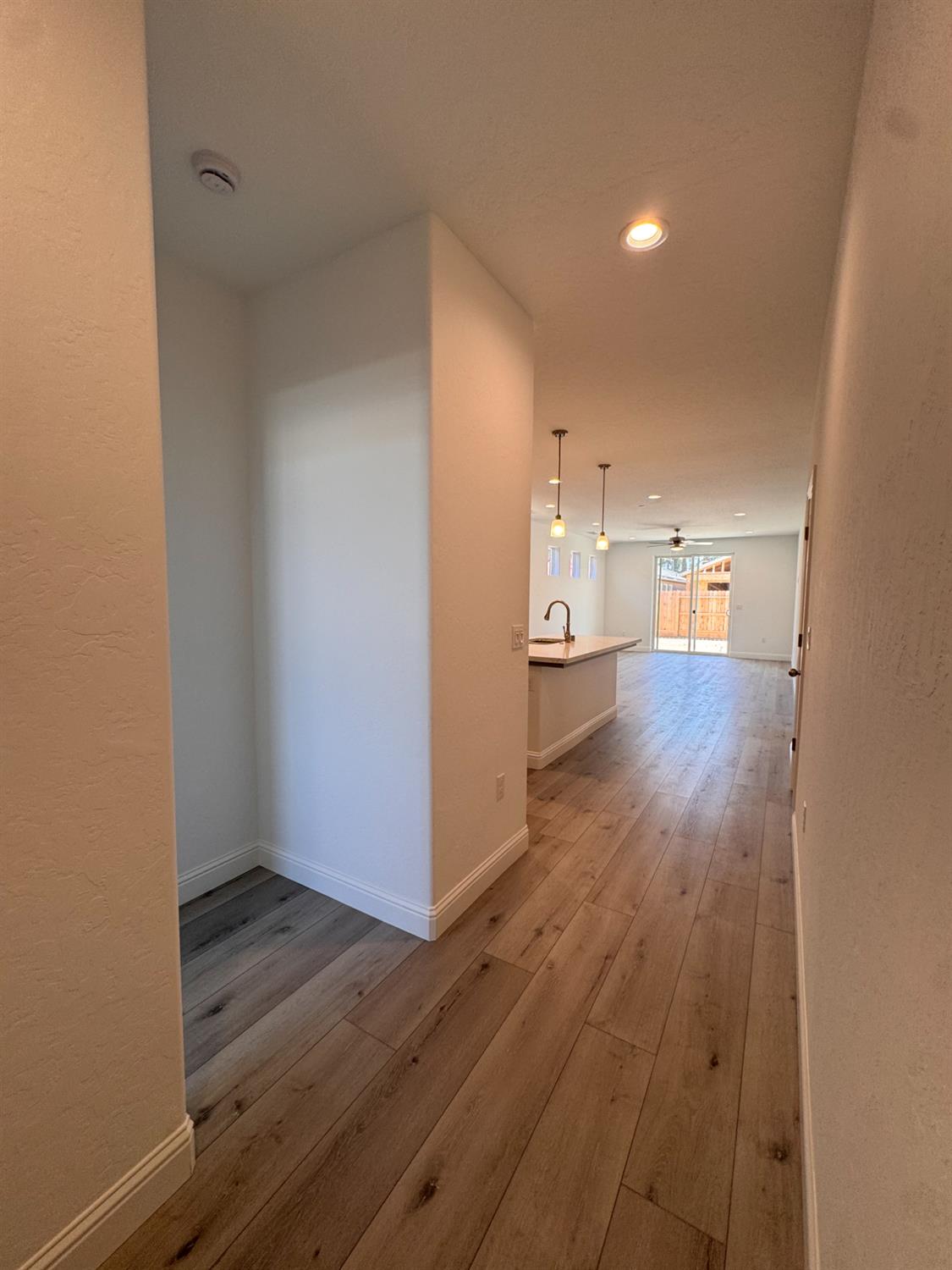 474 W Windsor Ave, Clovis, CA 93612
