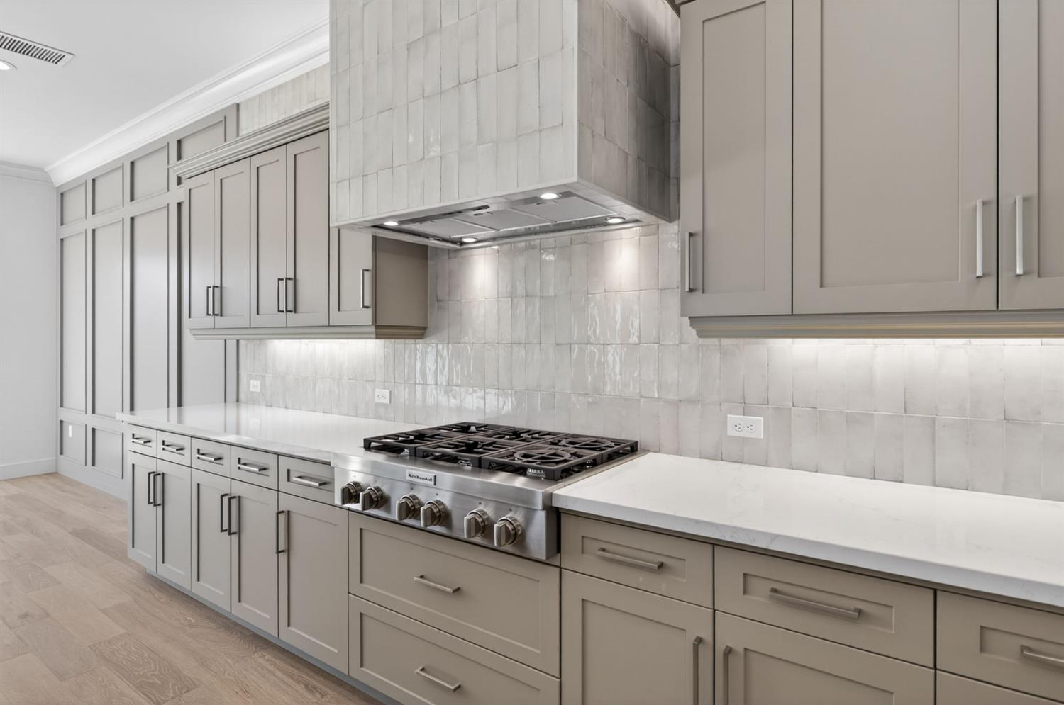 11664 N Range View Dr, Fresno, CA 93730