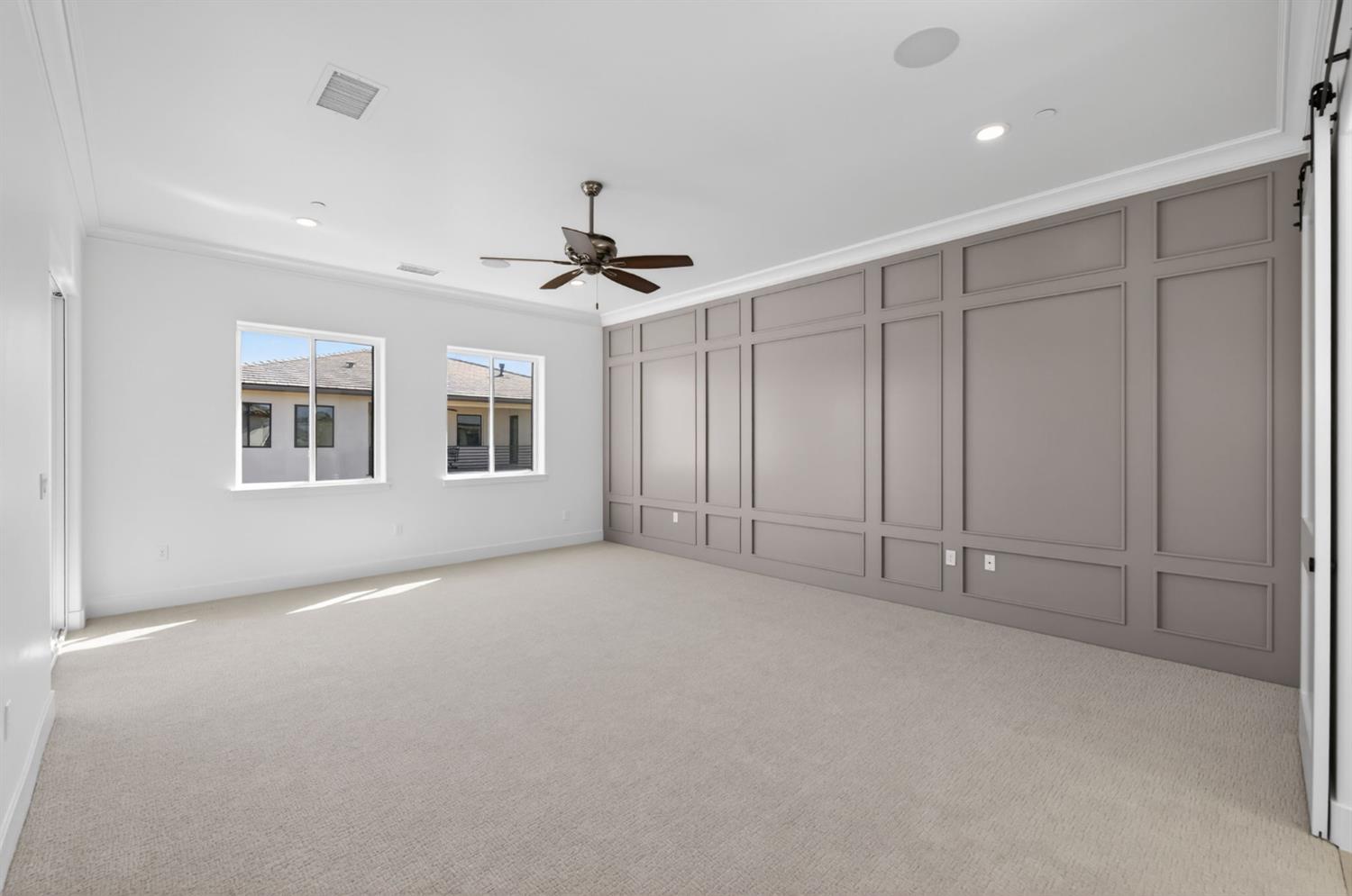 11664 N Range View Dr, Fresno, CA 93730