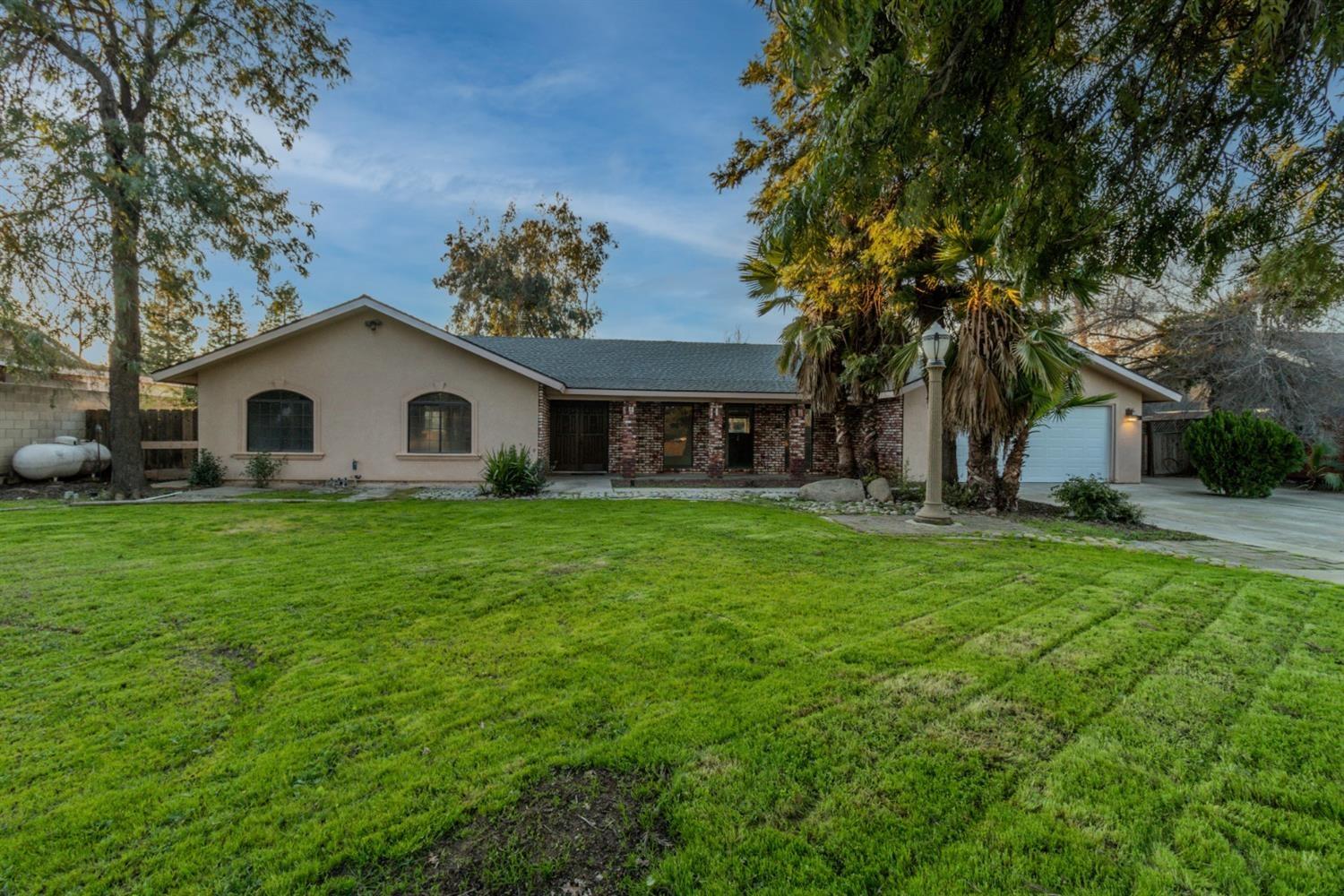 18798 Farallon Rd, Madera, CA 93638