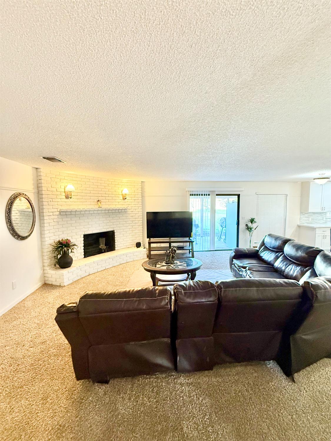 18798 Farallon Rd, Madera, CA 93638