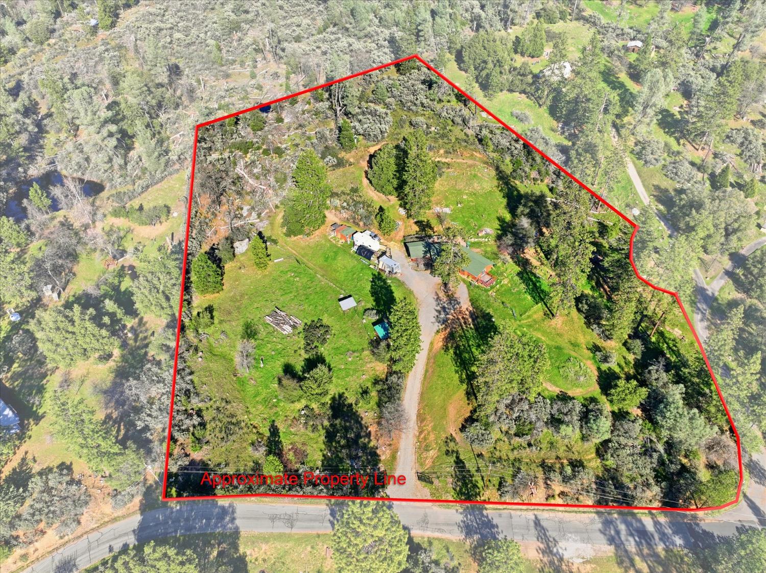 3868 Pinecrest Dr, Mariposa, CA 95338