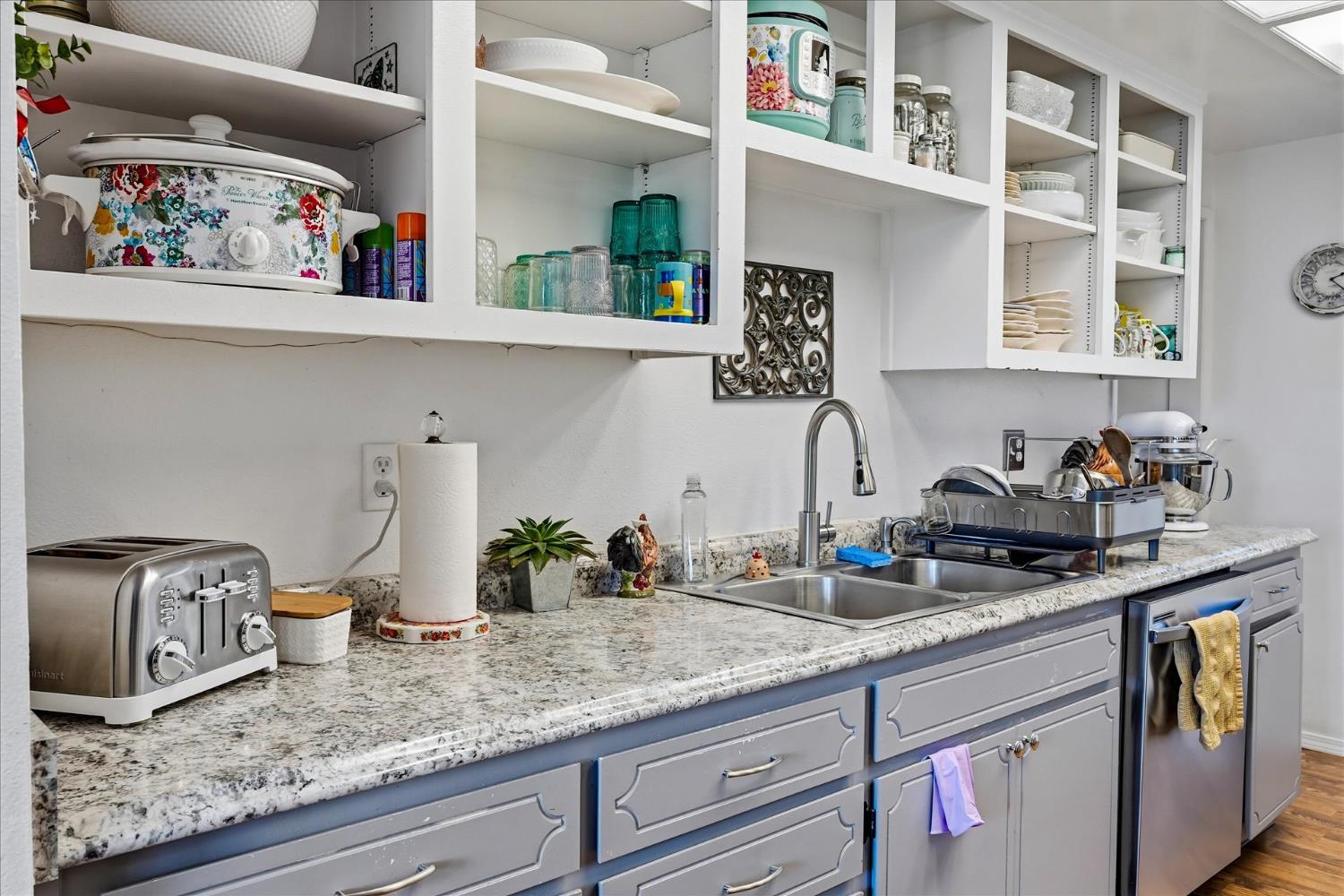 3868 Pinecrest Dr, Mariposa, CA 95338