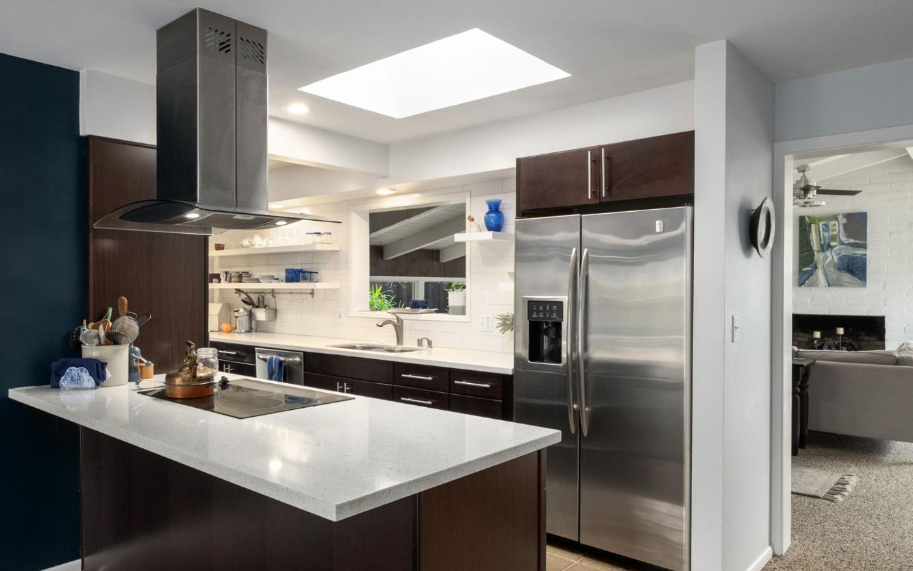 1264 W Celeste Ave, Fresno, CA 93711