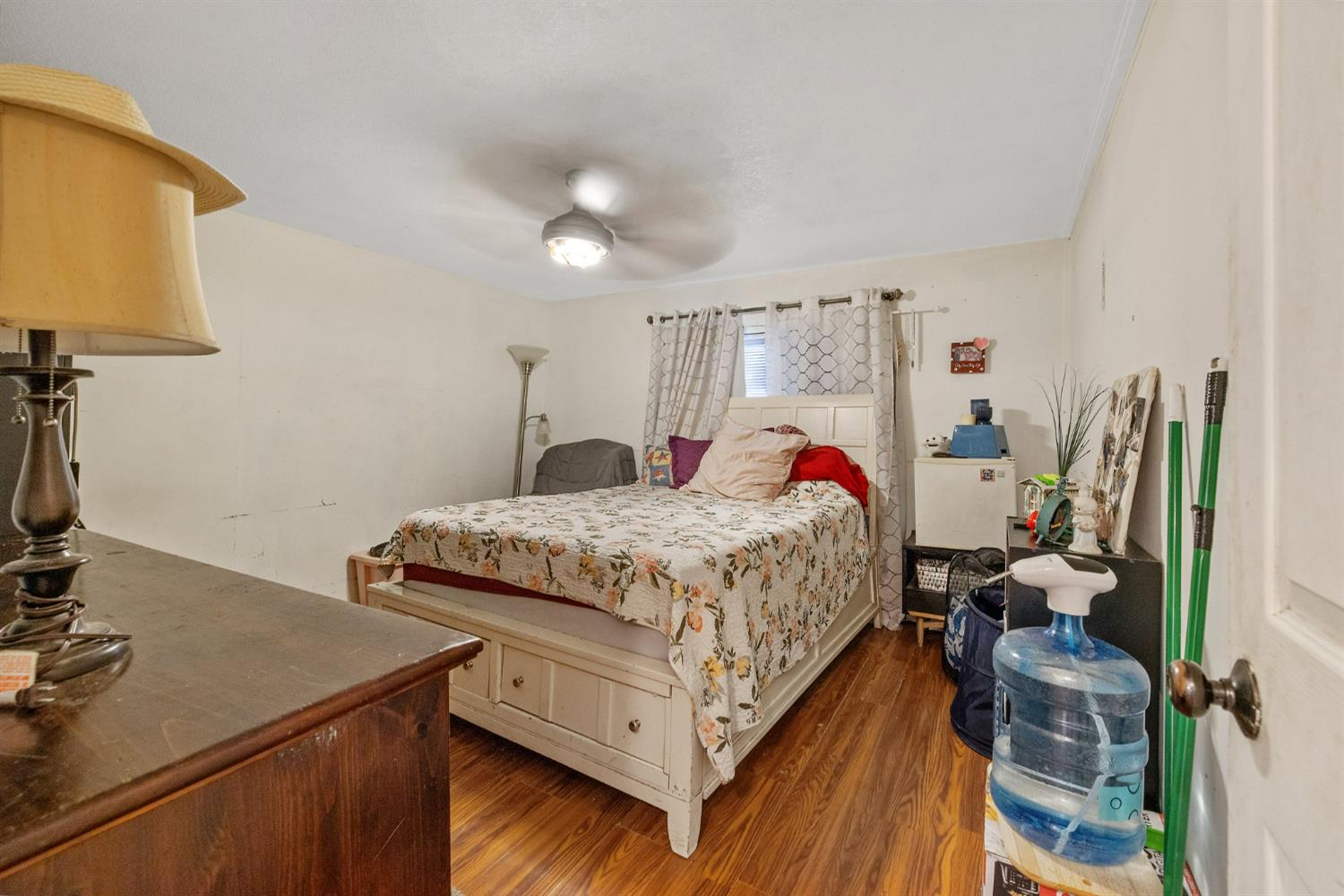 15011 Water Ave, Visalia, CA 93292