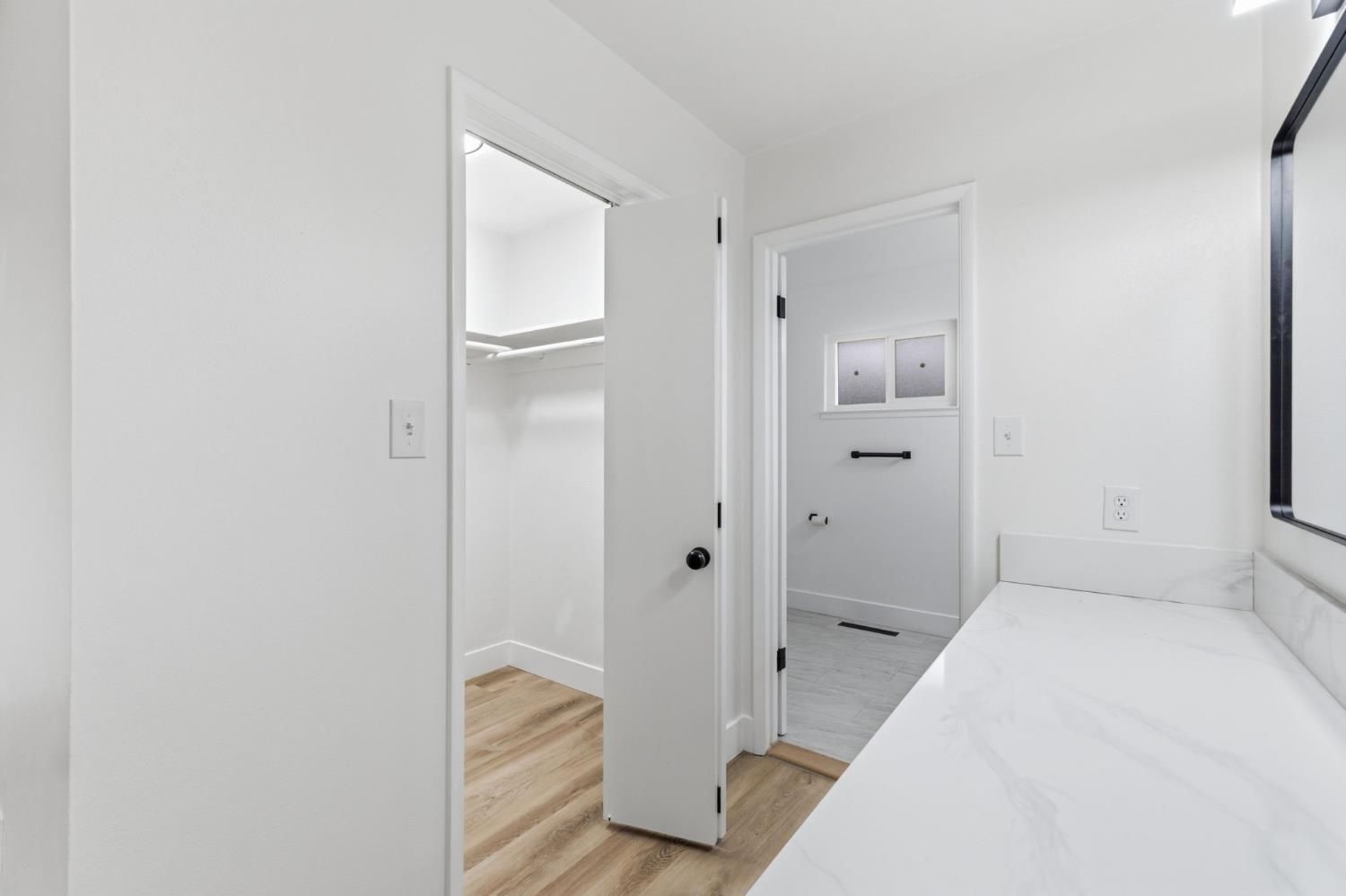 506 E Sample Ave, Fresno, CA 93710