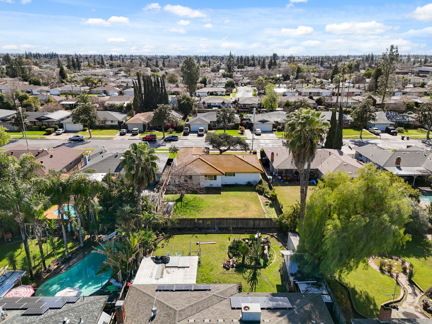 506 E Sample Ave, Fresno, CA 93710