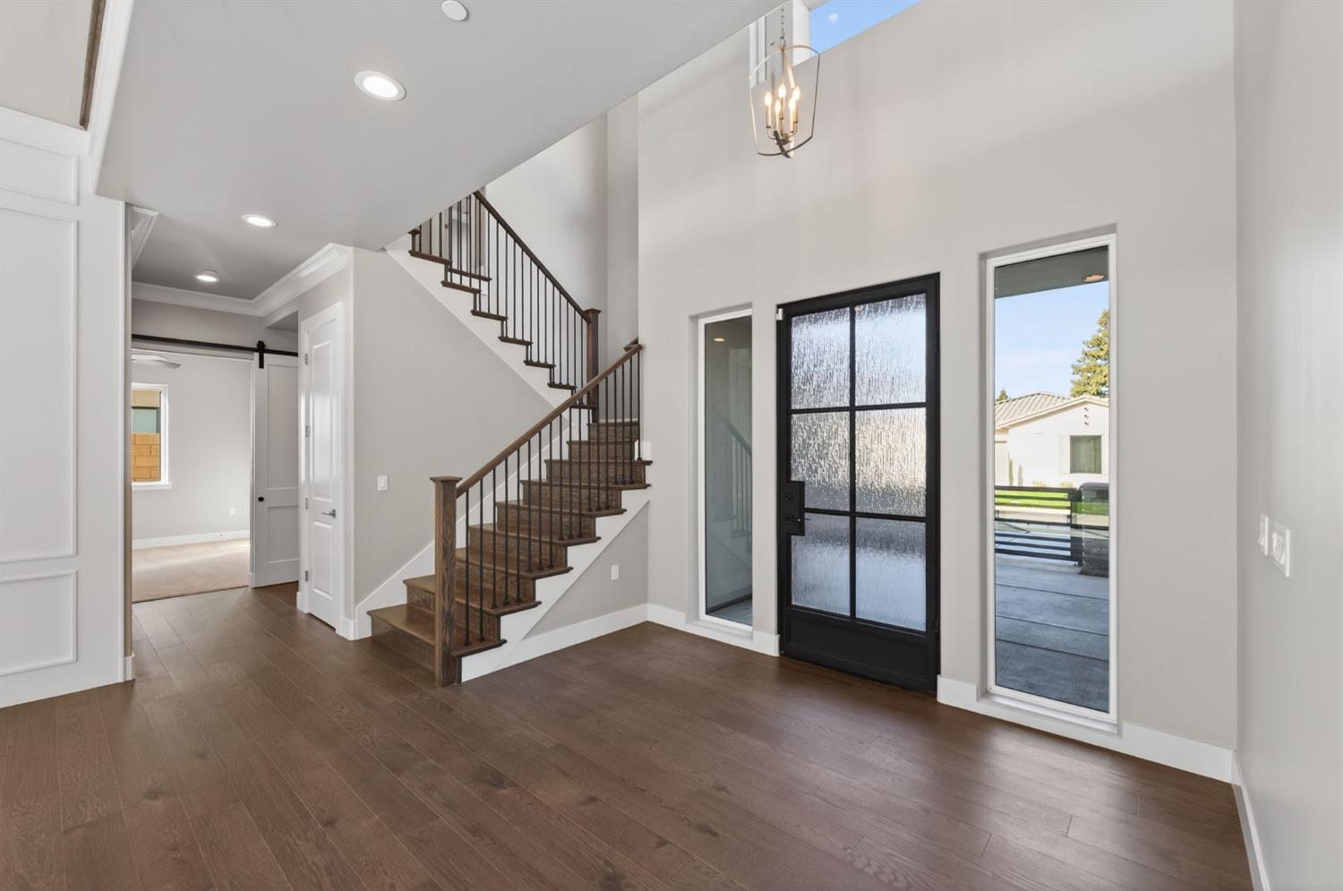 11610 N Range View Dr, Fresno, CA 93730