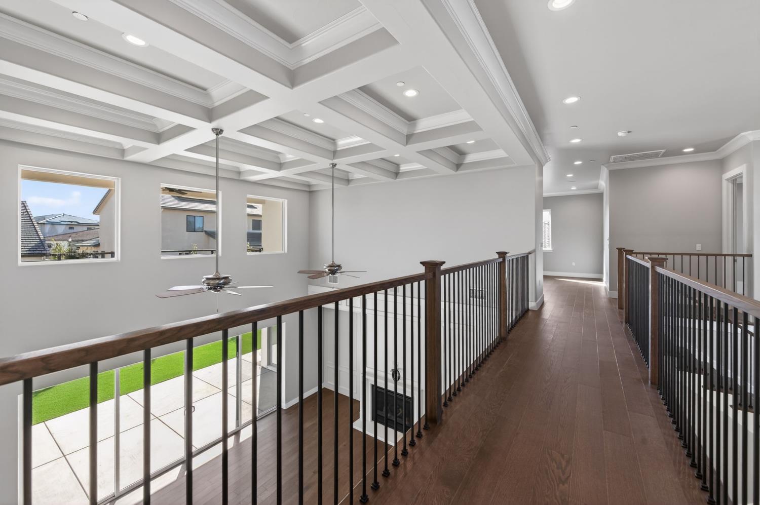 11610 N Range View Dr, Fresno, CA 93730