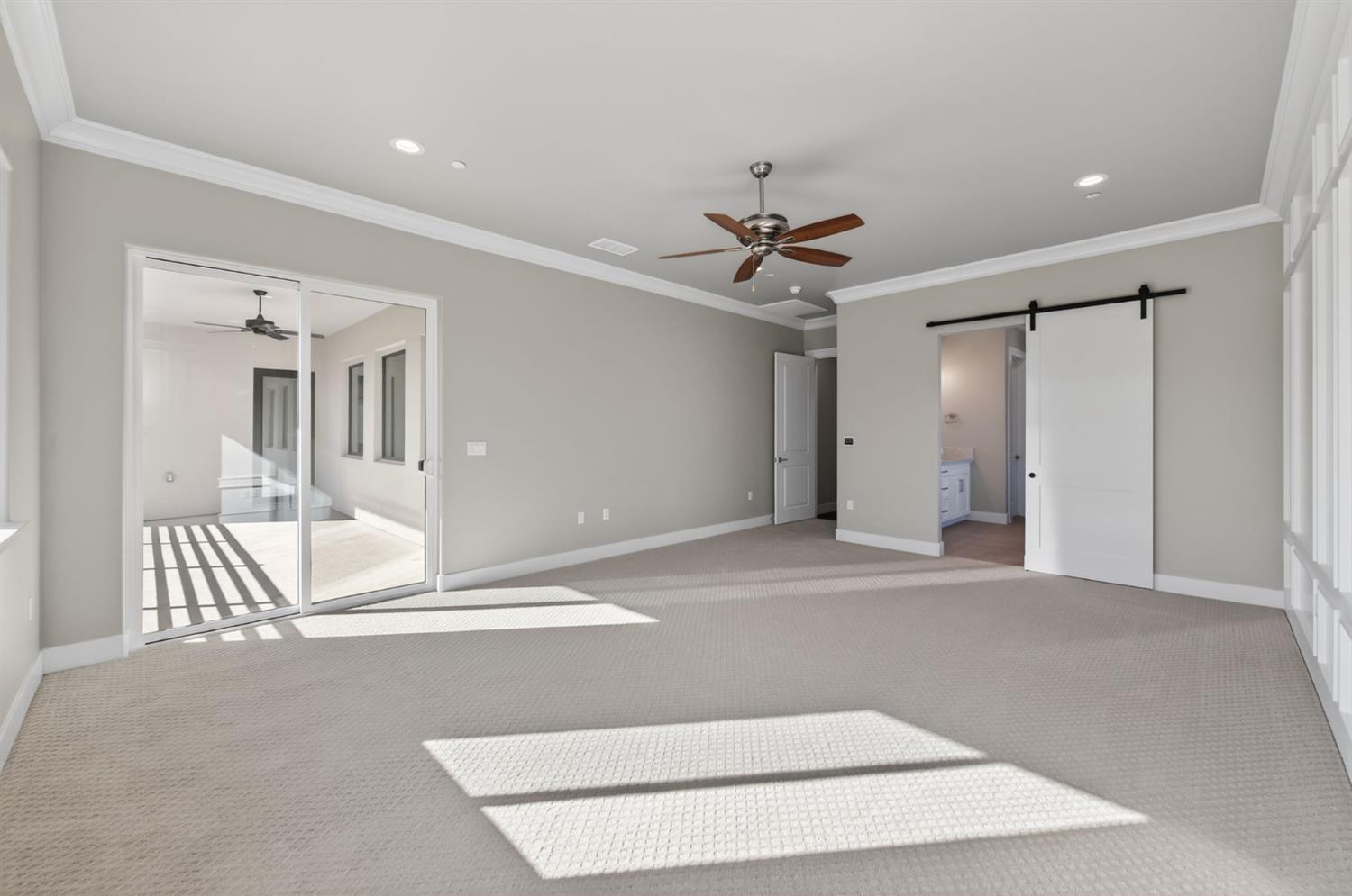 11610 N Range View Dr, Fresno, CA 93730