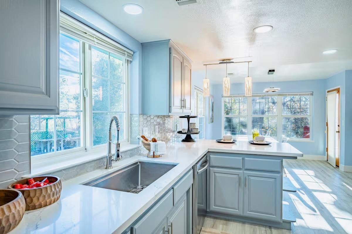 40202 Hillsborough Loop, Oakhurst, CA 93644