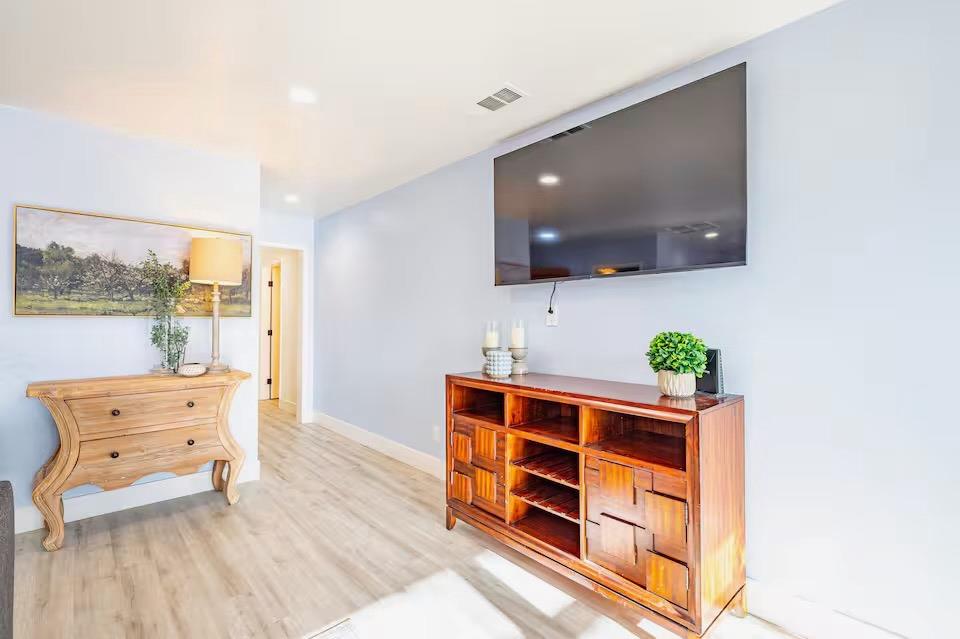 40202 Hillsborough Loop, Oakhurst, CA 93644