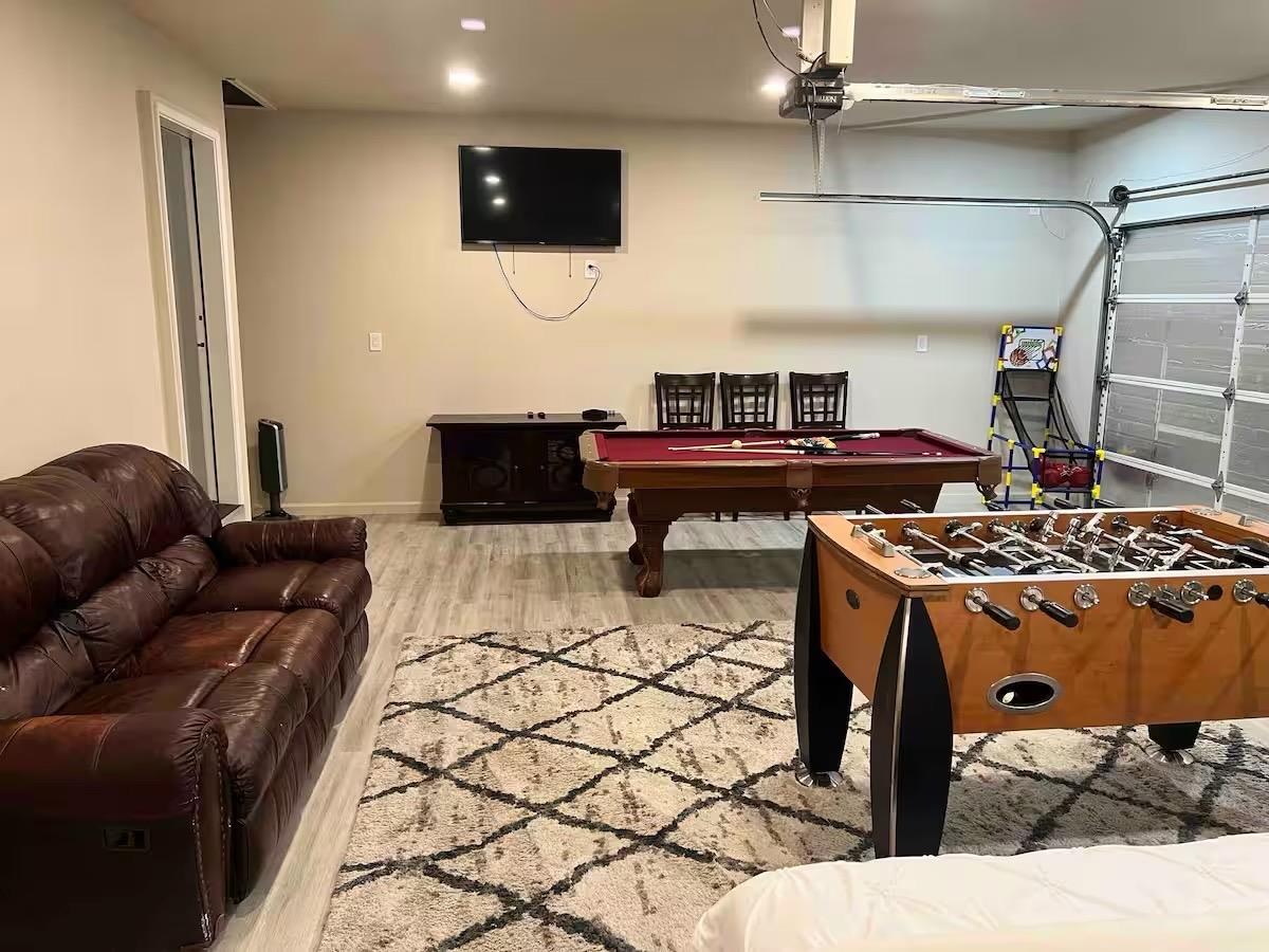 40202 Hillsborough Loop, Oakhurst, CA 93644