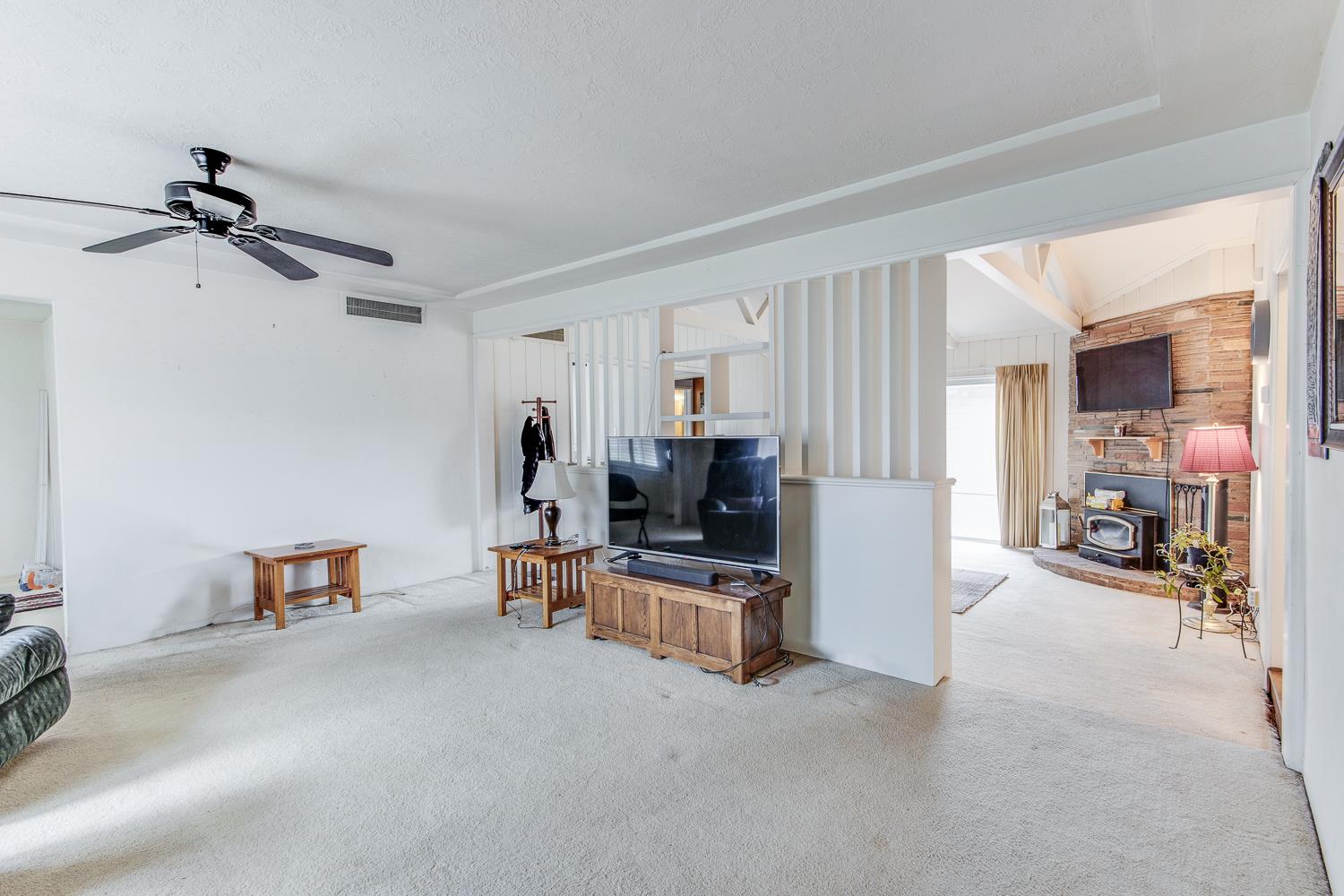 703 W Princeton Ave, Fresno, CA 93705